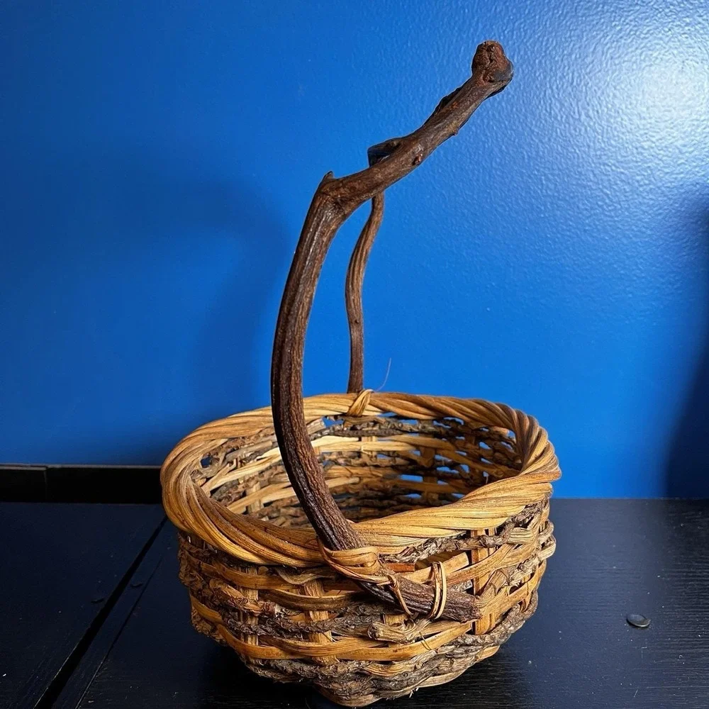 VTG Hand Woven Basket Twisted Root Twig Branch Crooked Handle